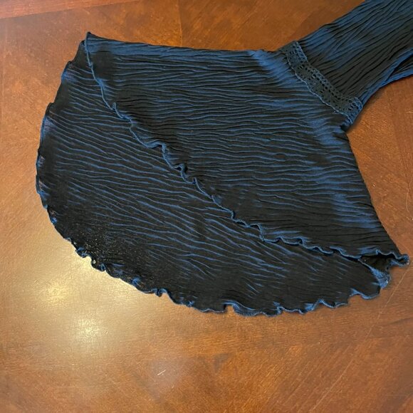 Jodi Kristopher Black Bell Sleeve Dress size 3 - Picture 6 of 7